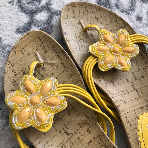 Flower Beaded Flip Flops - Picture 2 of 2